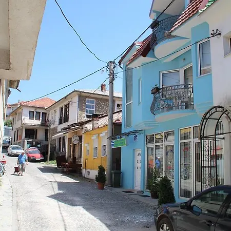 ***vila Tose D.